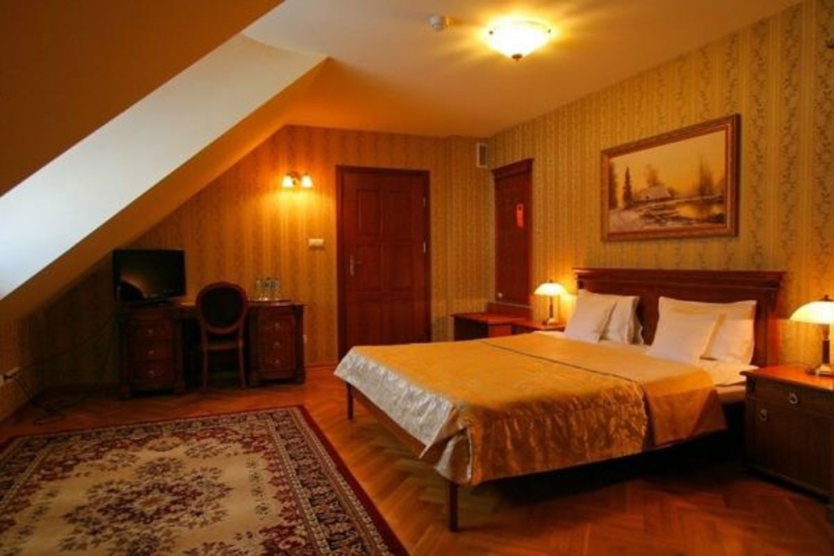 Sandomierz, hotel ***